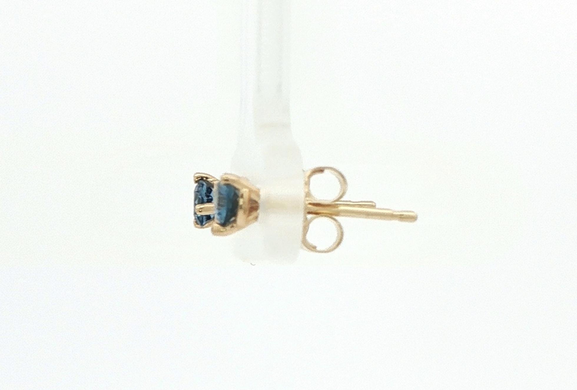 3-Prong Basket-Set Montana Yogo Sapphire Earrings in Yellow Gold (0.33cts TWT) side