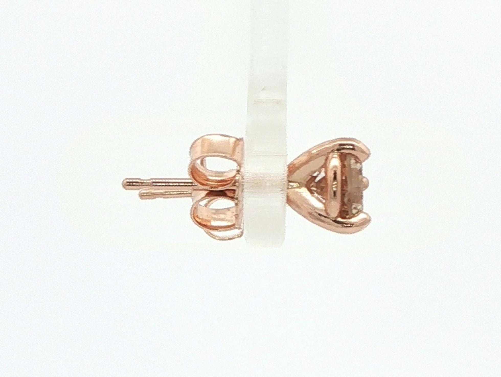 3-Prong Diamond Stud Earrings in Rose Gold (0.99cts TWT) side