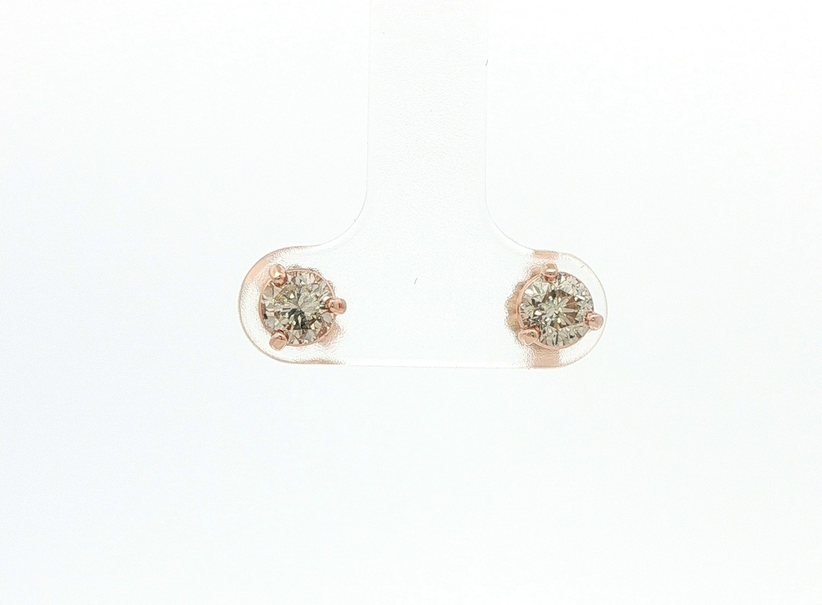 3-Prong Diamond Stud Earrings in Rose Gold (0.99cts TWT)
