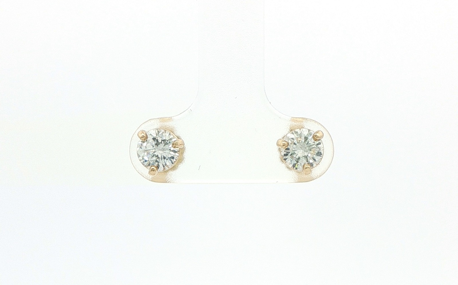 3-Prong Diamond Stud Earrings in Yellow Gold (0.92cts TWT)