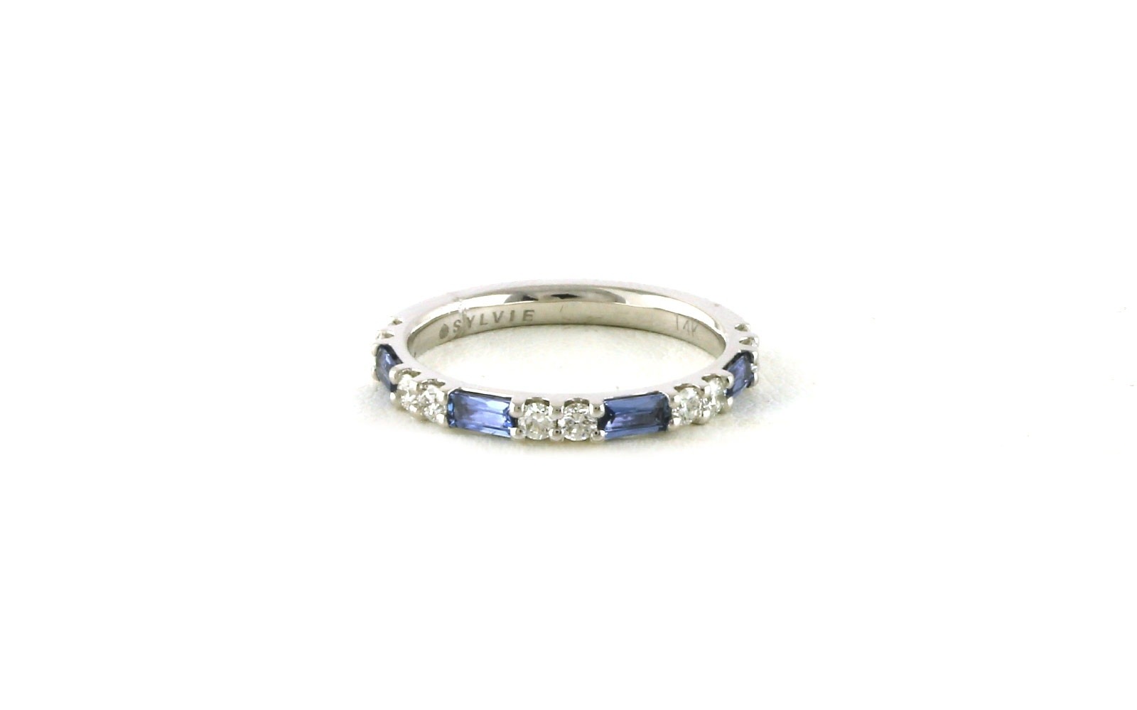 Alternating Montana Yogo Sapphire and Diamond Ring in White Gold (0.75cts TWT)