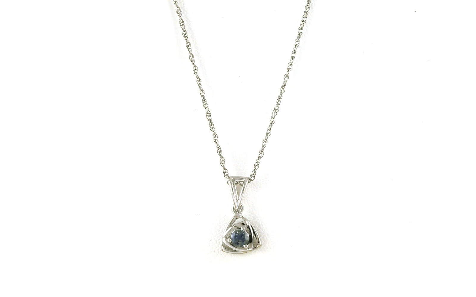 Triangular Drop Montana Sapphire Necklace in Sterling Silver (0.20ct)