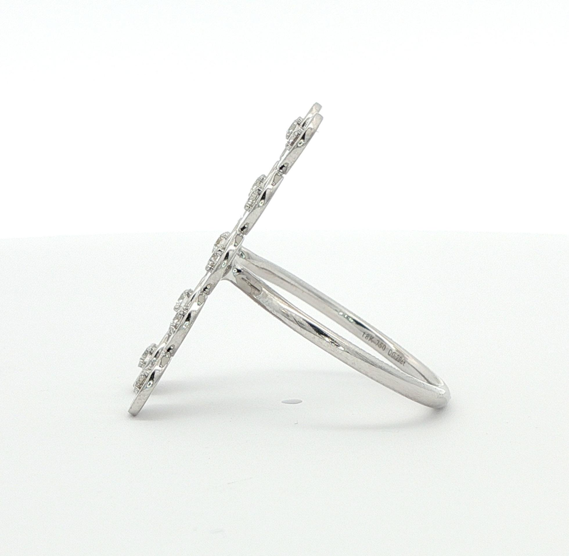 Estate Piece: Split Row Diamond Ring in White Gold (0.29cts TWT) side