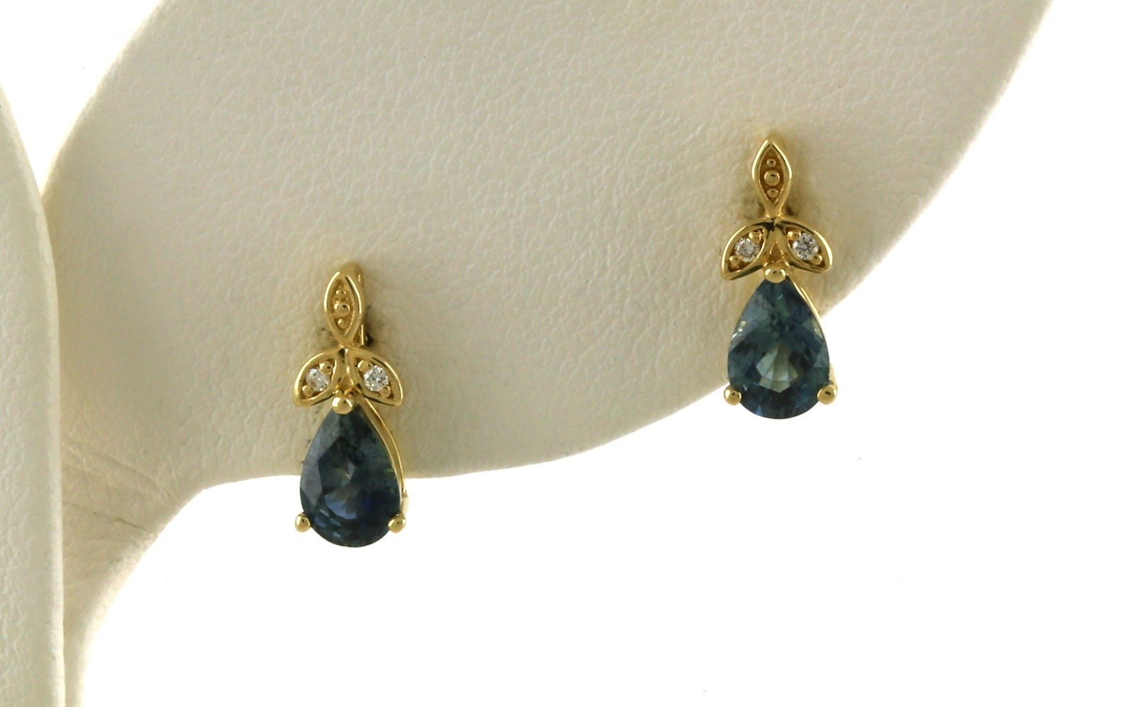 Leafy Teardrop Montana Sapphire and Diamond Earrings in Yellow Gold (1.12cts TWT)