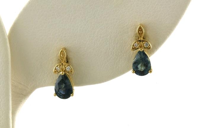 content/products/Leafy Teardrop Montana Sapphire and Diamond Earrings in Yellow Gold (1.12cts TWT)