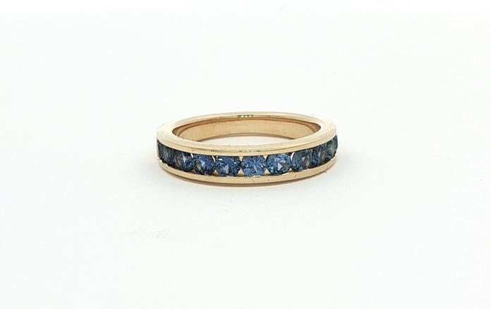 content/products/11-Stone Channel-Set Montana Yogo Sapphire Ring in Yellow Gold (1.10cts TWT)
