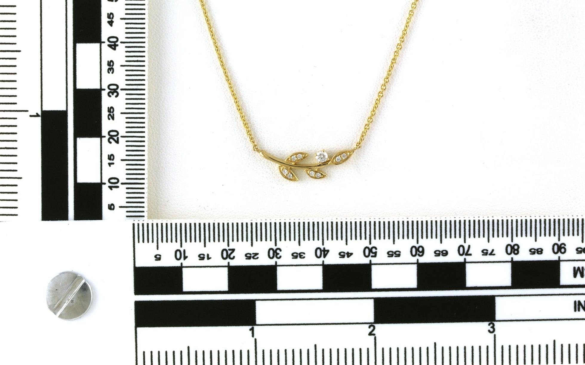 Leaf and Branch Design Diamond Split-Chain Necklace in Yellow Gold (0.11cts TWT) scale