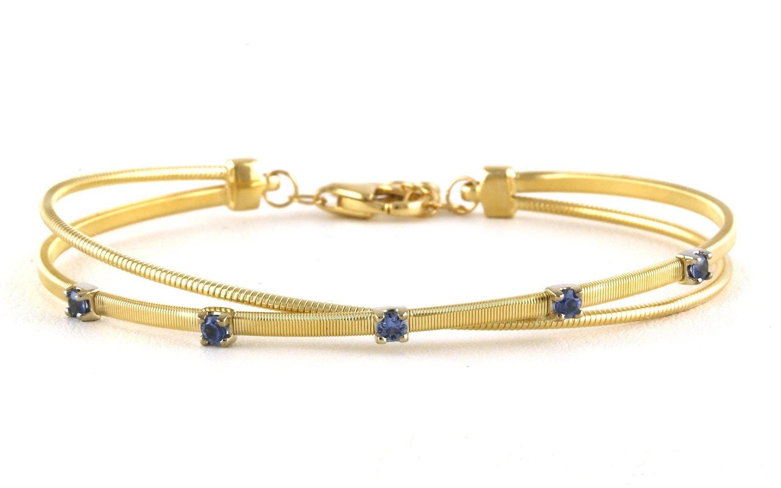 Crossover Bangle Montana Yogo Sapphire Bracelet in Yellow Gold (0.15cts TWT)
