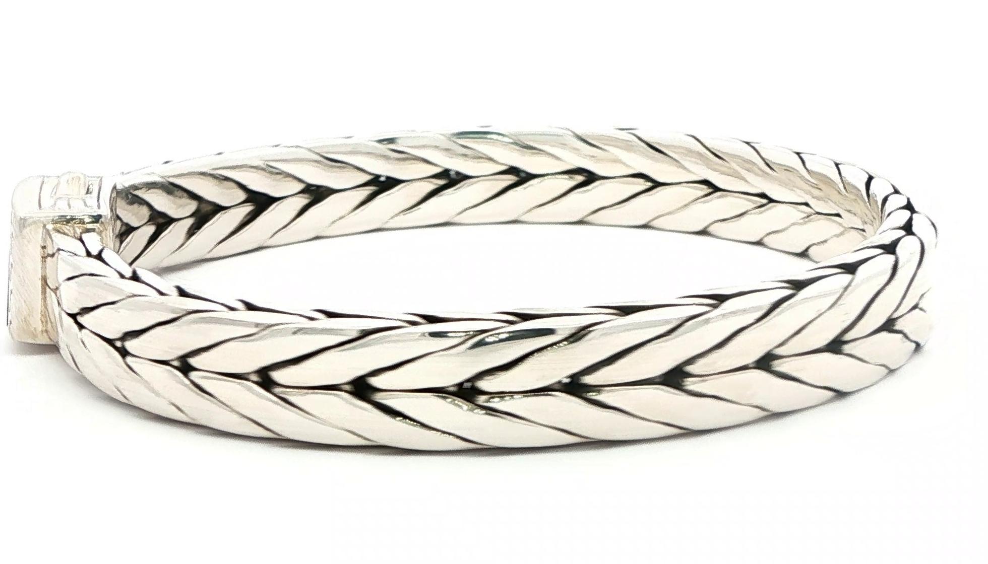 Estate Piece: John Hardy Woven Wide Onyx Bracelet in Sterling Silver side