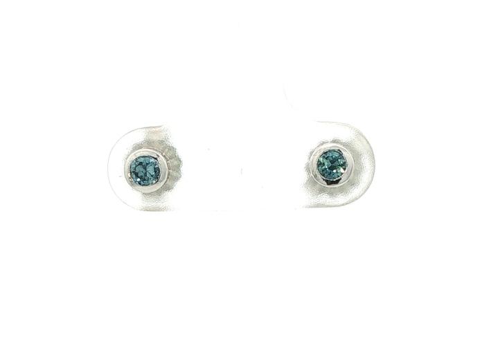 content/products/Bezel-Set Montana Sapphire Stud Earrings in White Gold (0.25cts TWT)