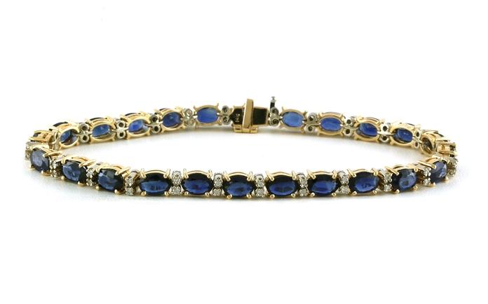 content/products/Estate Piece: Sapphire and Diamond Line "Tennis" Bracelet in Yellow Gold(10.50cts TWT)