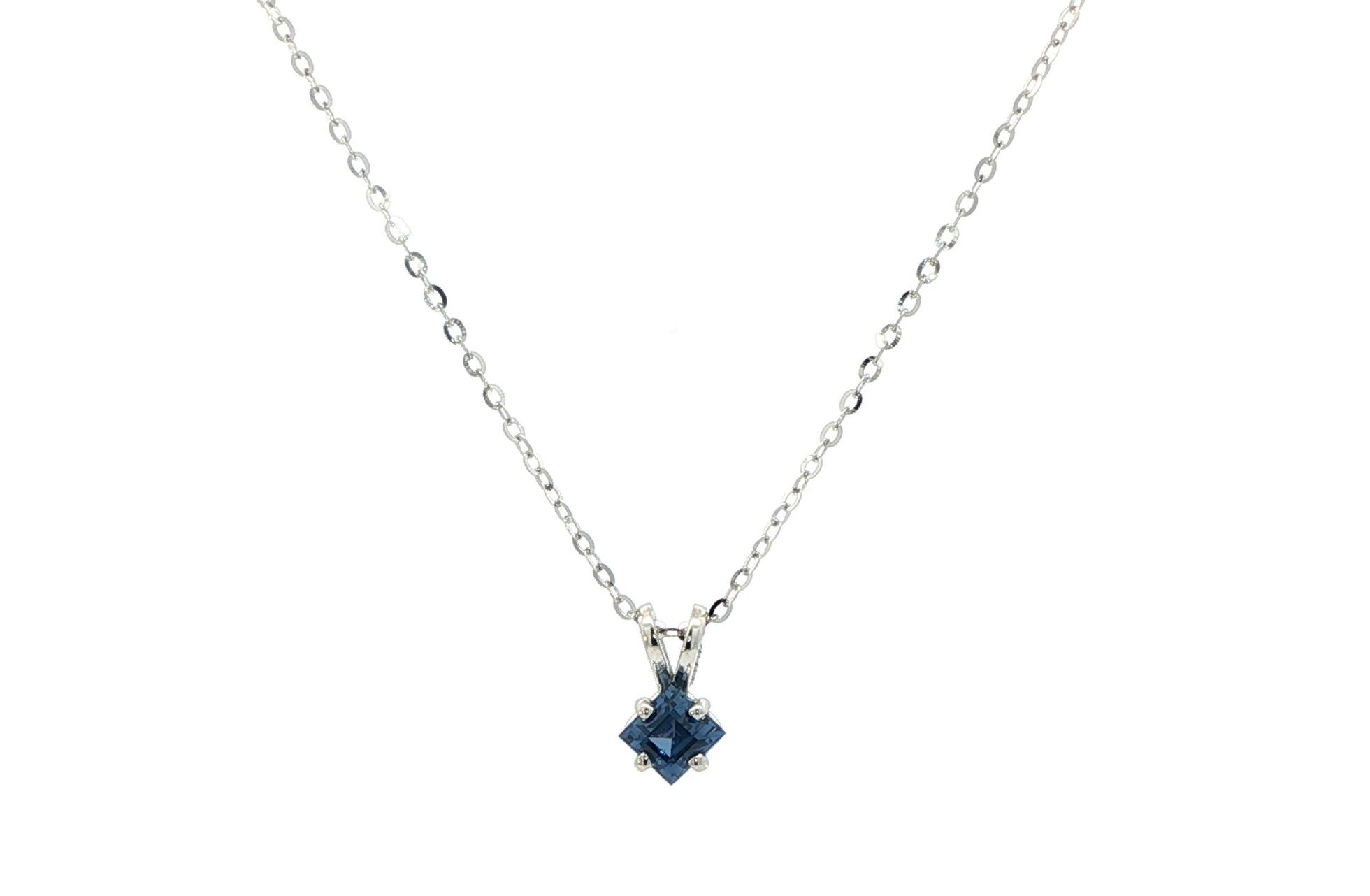 Split Bail Montana Yogo Sapphire Solitaire Necklace in White Gold (0.34ct)