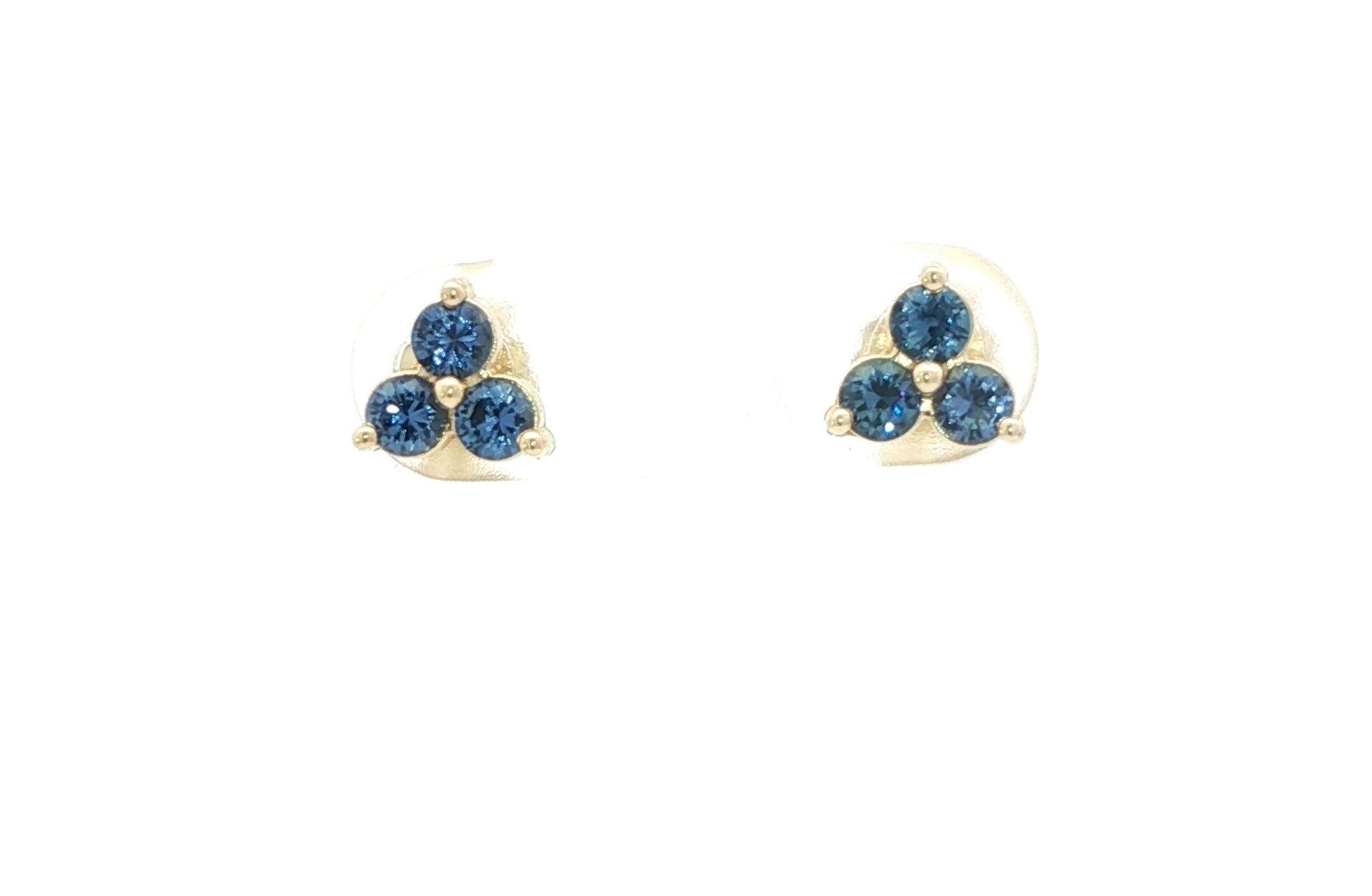 3-Stone Cluster Montana Yogo Sapphire Stud Earrings in Yellow Gold (0.67cts TWT)