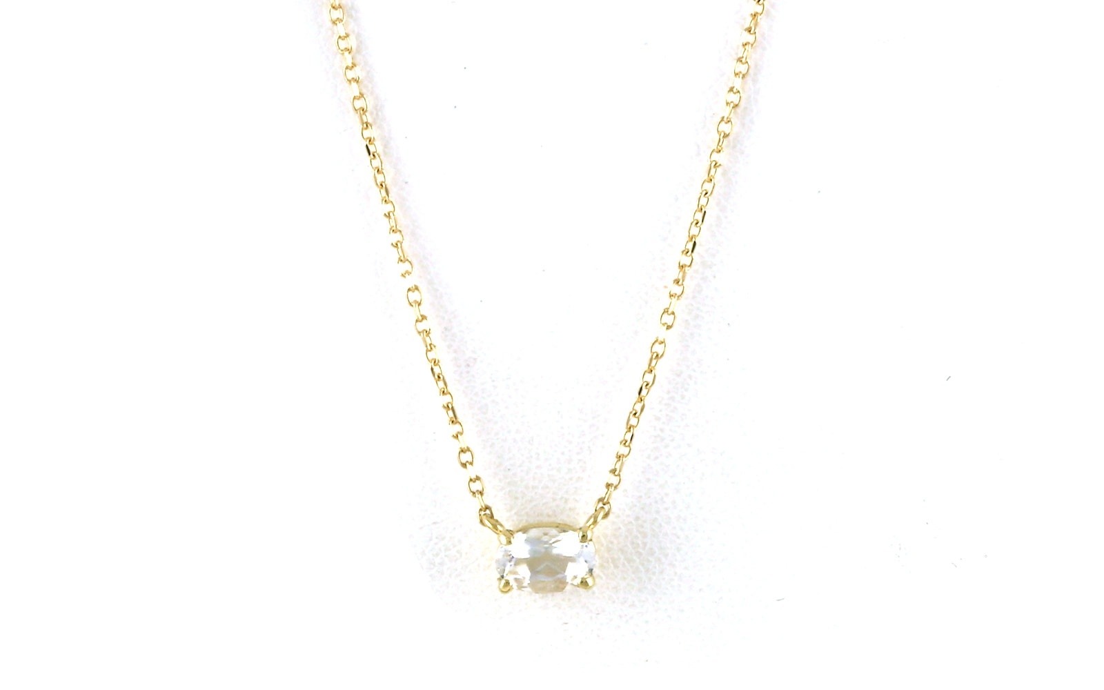 Landscape-Set Split Chain Moonstone Necklace in Yellow Gold (0.42ct)