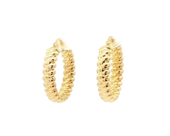 content/products/Braided Hoop Earrings in Yellow Gold