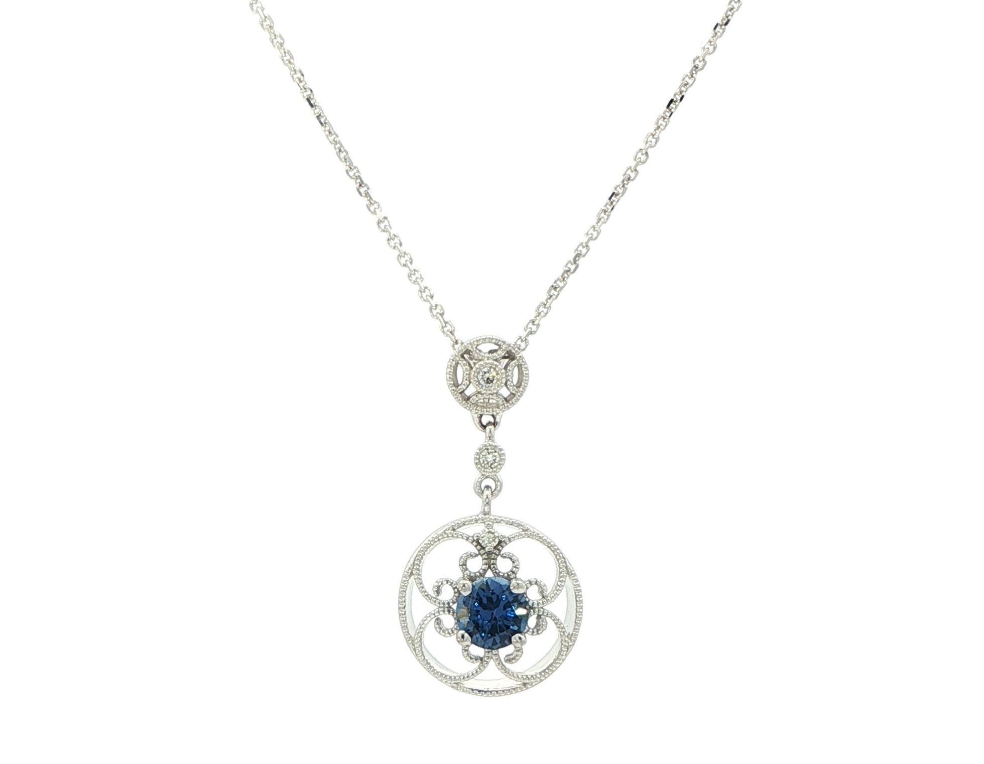 Vintage Style Filigree Montana Yogo Sapphire and Diamond Necklace in White Gold (0.34cts TWT)