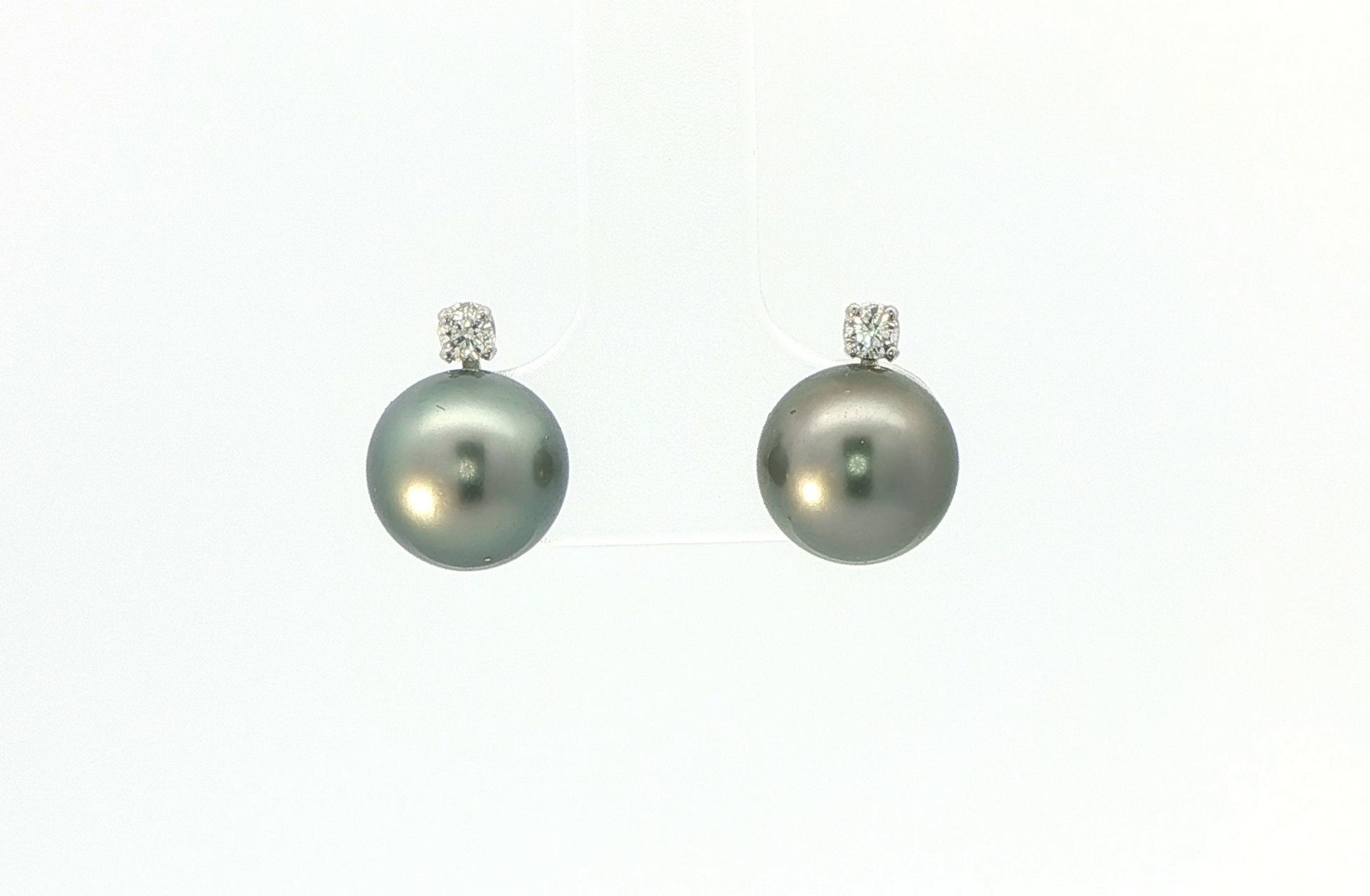 Estate Piece: 2-Stone Tahitian Pearl and Diamond Stud Earrings in White Gold (0.10cts TWT)