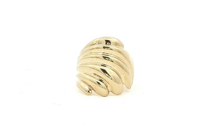content/products/Estate Piece: Wide Wave Ring in Yellow Gold