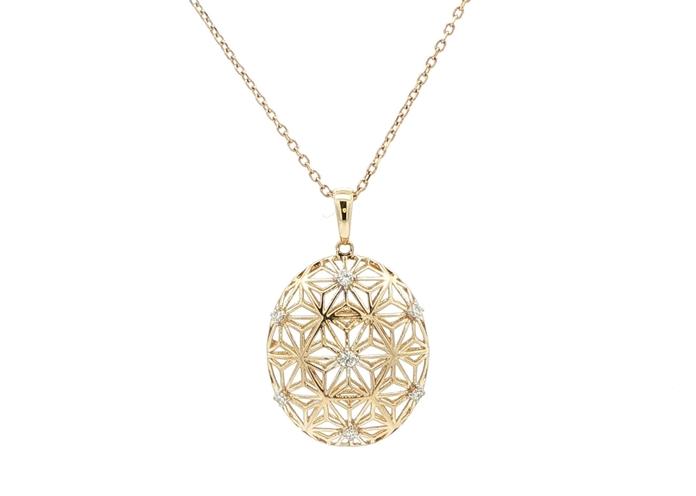 content/products/Filigree Hollow Diamond Necklace in Yellow Gold (0.10cts TWT)