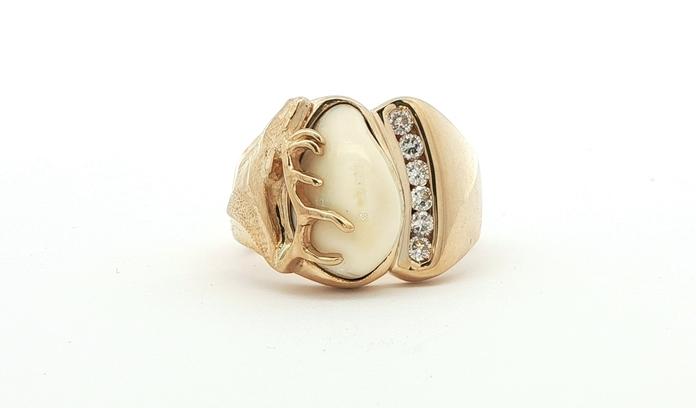 content/products/Estate Piece: Carved Elk Ivory and Diamond Ring in Yellow Gold (0.24cts TWT)