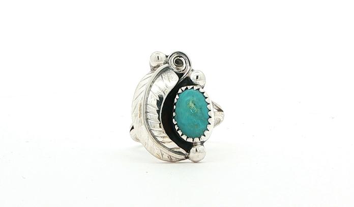content/products/Estate Piece: Lead and Bead Turquoise Ring in Sterling Silver