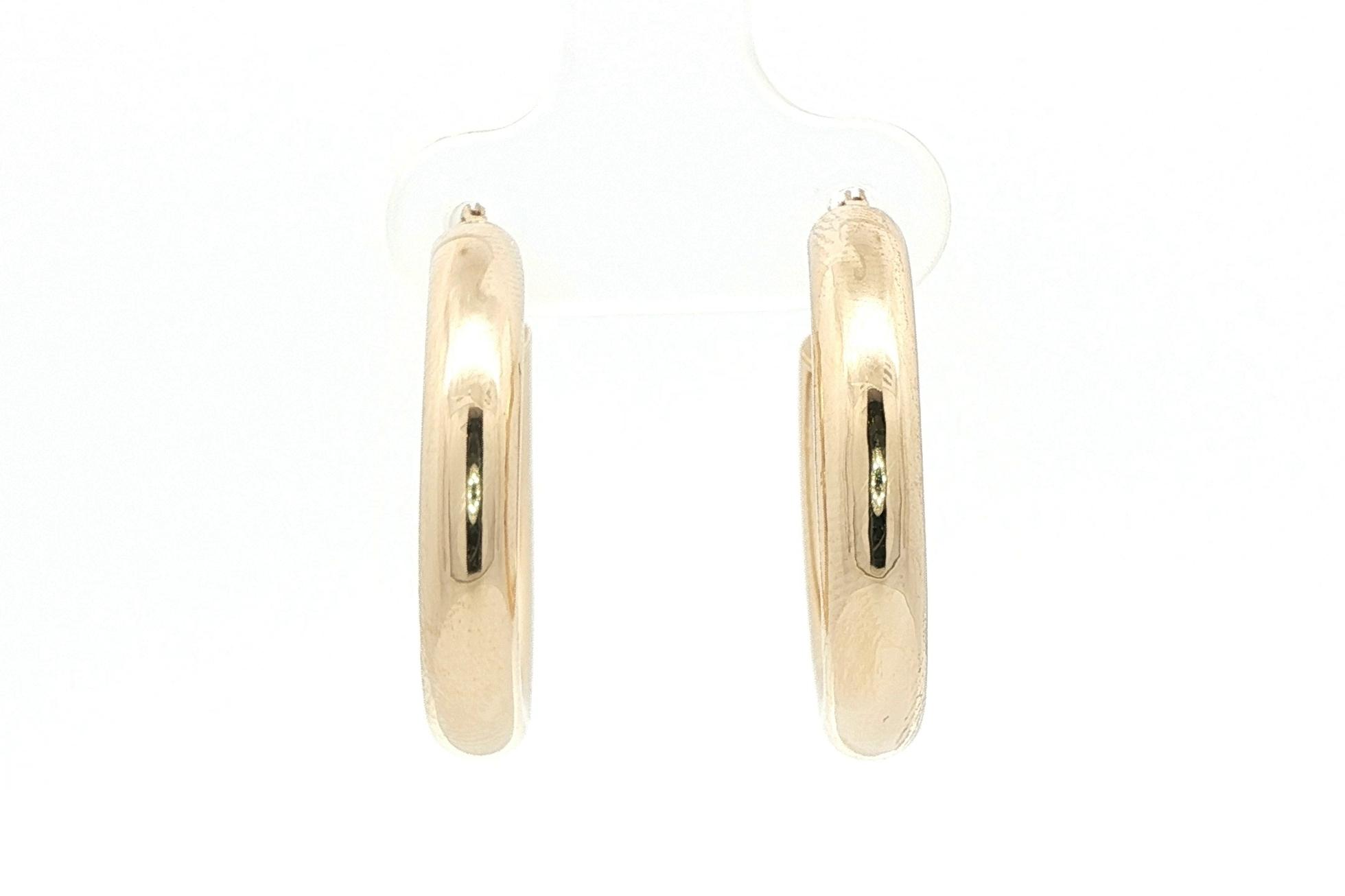 Estate Piece: Hollow Hoop Earrings in Yellow Gold