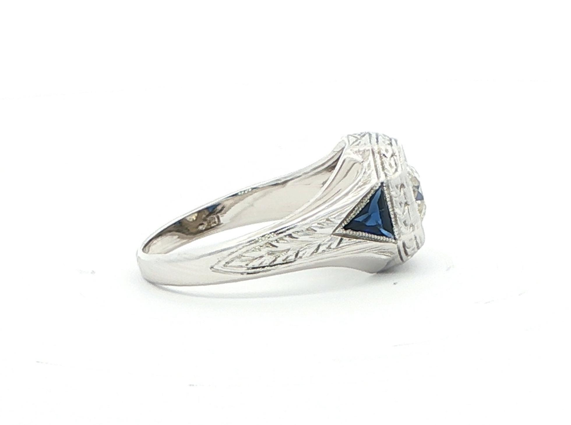 Estate Piece: Diamond and Sapphire Ring in White Gold (0.70ct) side