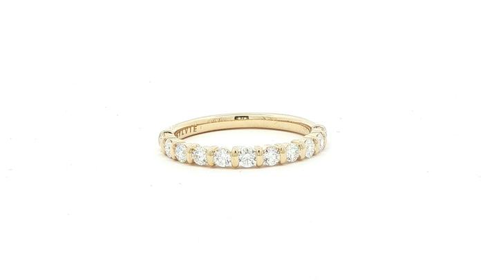 content/products/11-Stone Bar-Set Diamond Band in Yellow Gold (0.50cts TWT)
