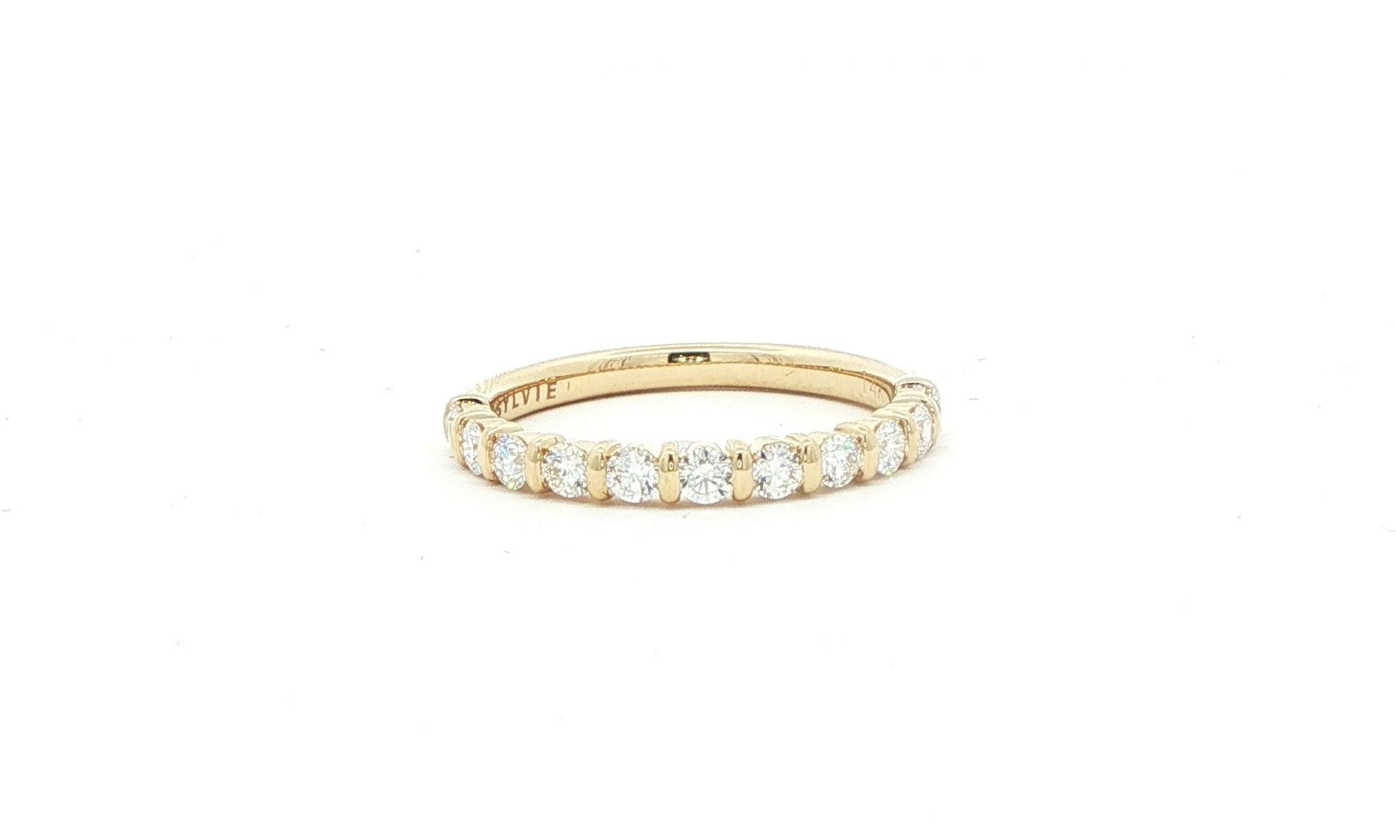 11-Stone Bar-Set Diamond Band in Yellow Gold (0.50cts TWT)
