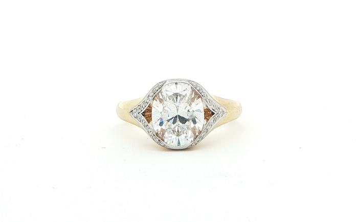content/products/Two Tone Split Bezel Diamond Halo Split-Shank Ring in White and Yellow Gold (3.16cts TWT)