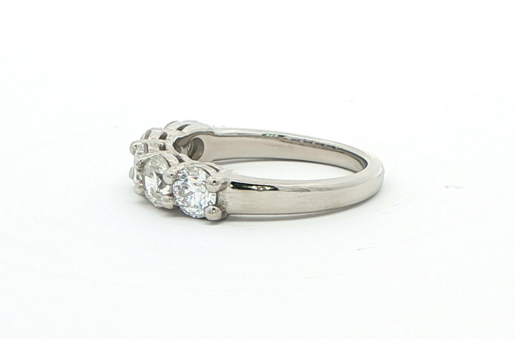 5-Stone Shared-Prong Diamond Anniversary Band in Platinum (1.79cts TWT) side