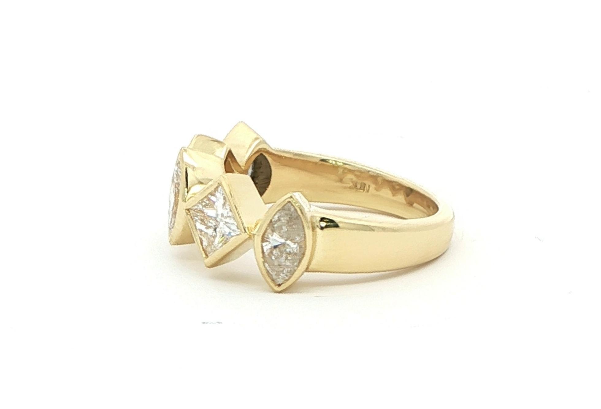 5-Stone Alternating Shapes Bezel-Set Diamond Ring in Yellow Gold (2.06cts TWT) side