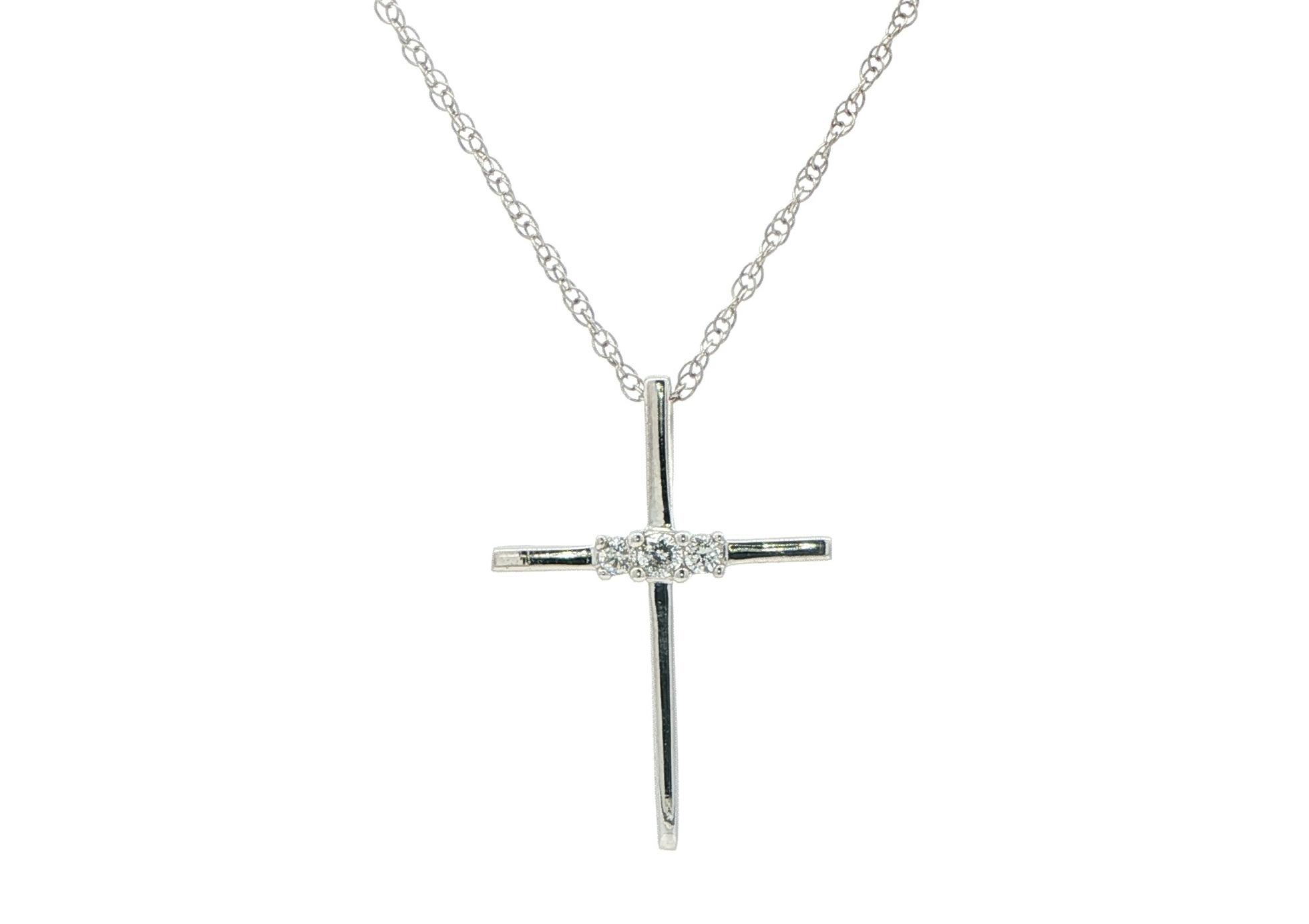 Three-Stone Prong-Set Diamond Cross Necklace in Sterling Silver (0.08cts TWT)
