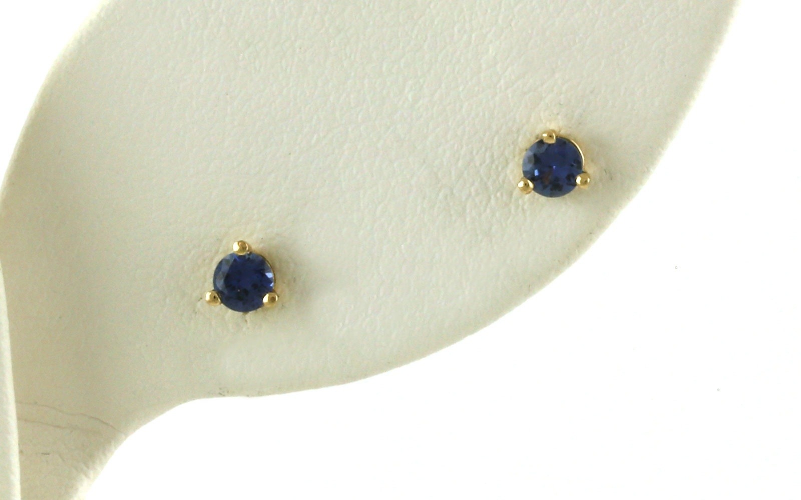 3-Prong Basket-Set Montana Yogo Sapphire Stud Earrings in Yellow Gold (0.33cts TWT)