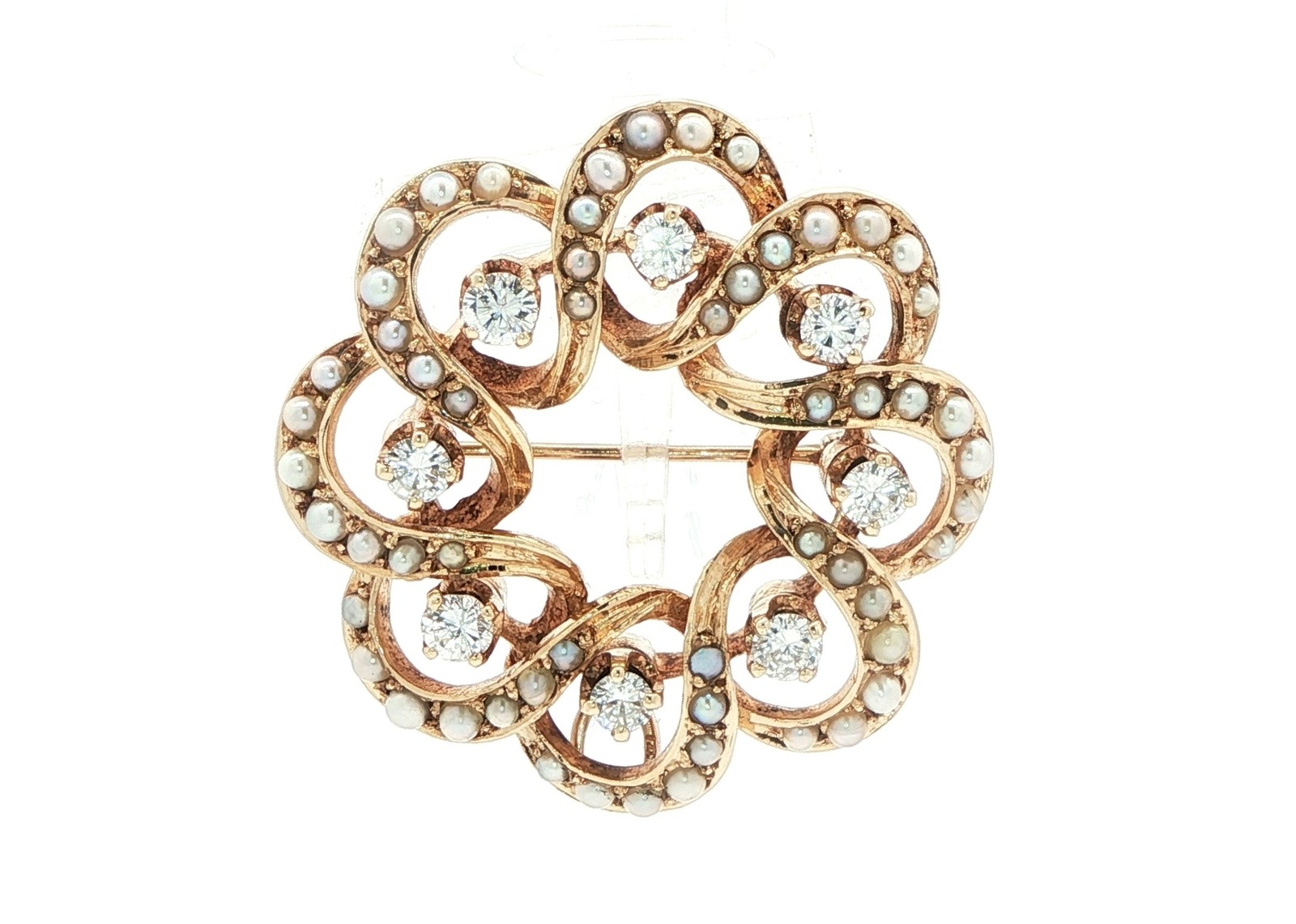 Estate Piece: Wreath Diamond and Pearl Pin in Yellow Gold (0.80cts TWT)