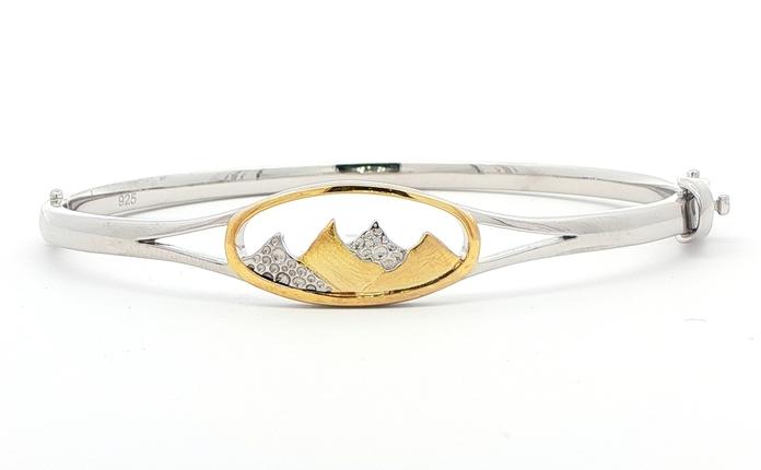 content/products/Oval Mountain Range Hinged Bangle Bracelet in Sterling Silver with Yellow Gold Plating