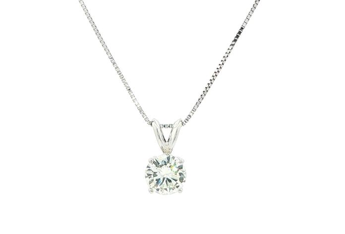 content/products/Diamond Solitaire Pendant in White Gold (1.18ct)