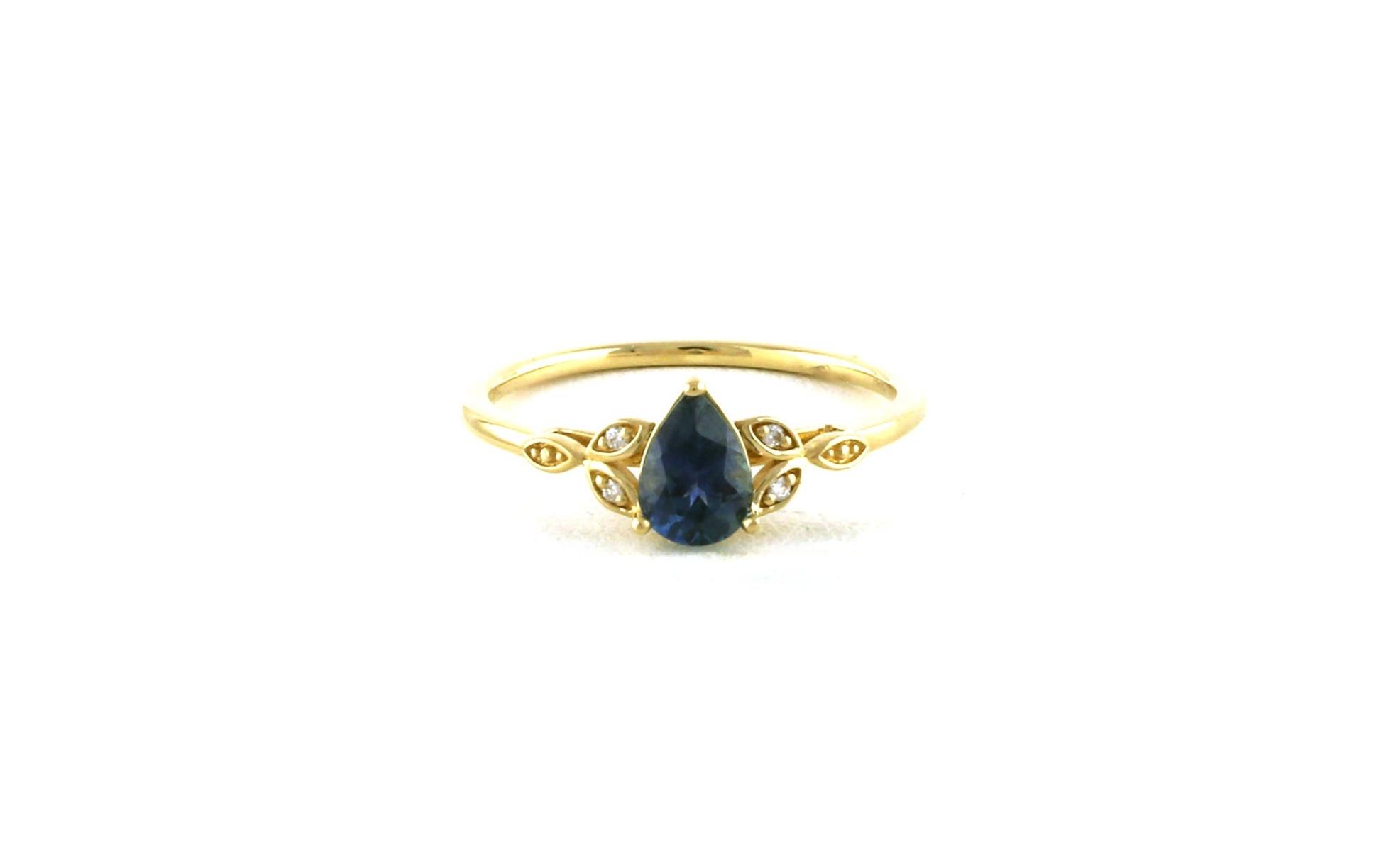 Pear-cut Montana Sapphire and Diamond Leaves Ring in Yellow Gold (0.97cts TWT)