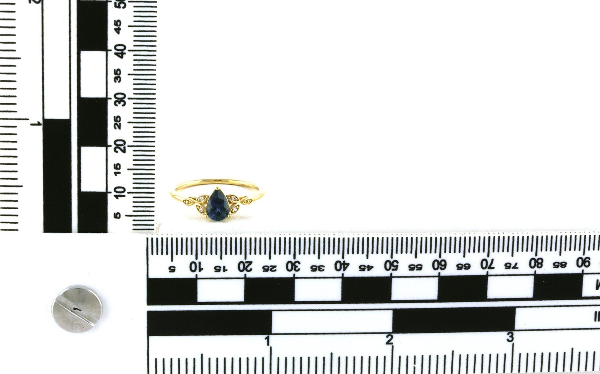 Pear-cut Montana Sapphire and Diamond Leaves Ring in Yellow Gold (0.97cts TWT) scale