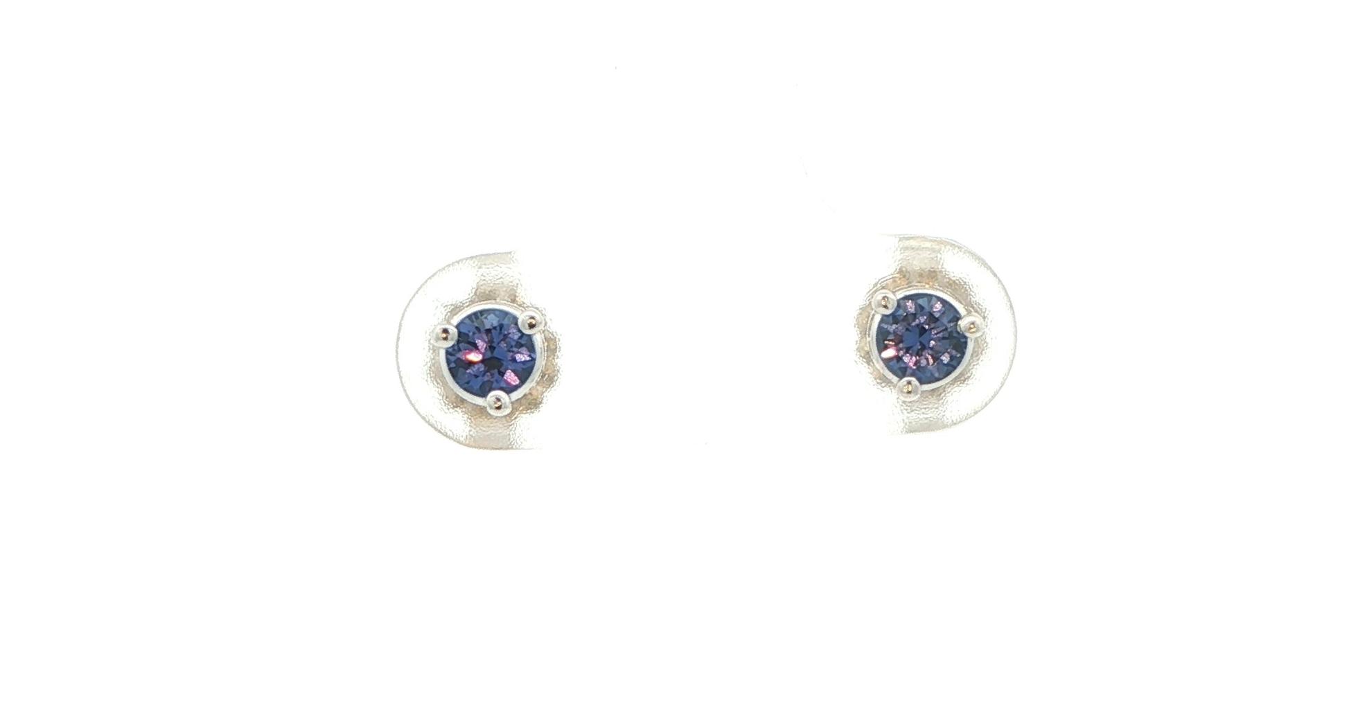 3-Prong Huckleberry Sapphire Stud Earrings in White Gold (0.42cts TWT)