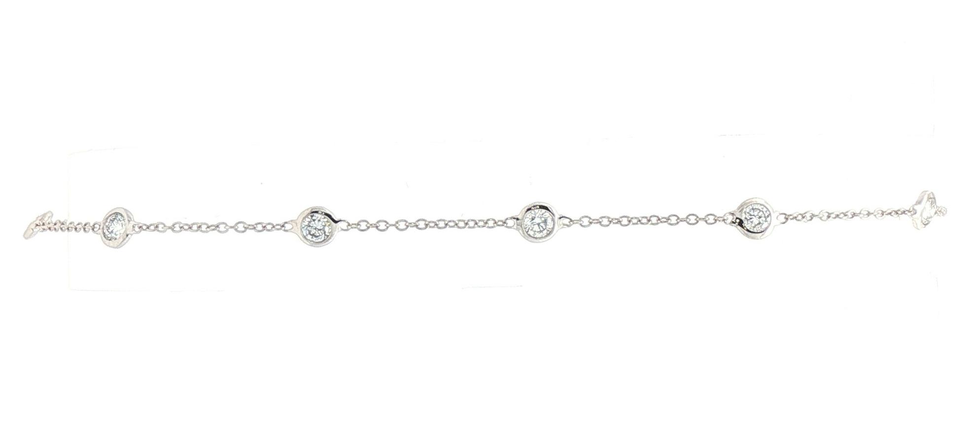 Diamond Station Bracelet in White Gold (0.50cts TWT)
