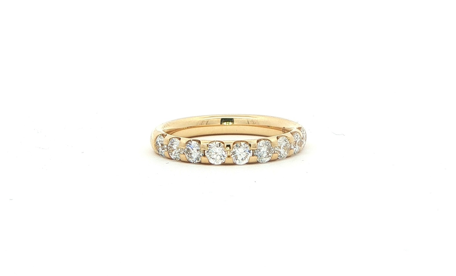 9-Stone Pave-Set Diamond Comfort-Fit Band in Yellow Gold (1.00cts TWT)