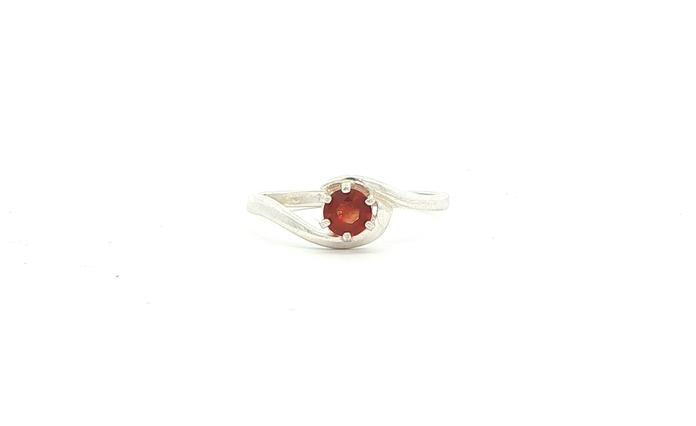 content/products/6-Prong Swirl Montana Garnet Solitaire Ring in Sterling Silver (0.45ct)