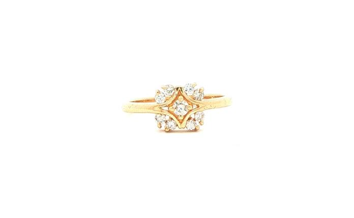 content/products/Estate Piece: Diamond Cluster Ring in Yellow Gold (0.25cts TWT)
