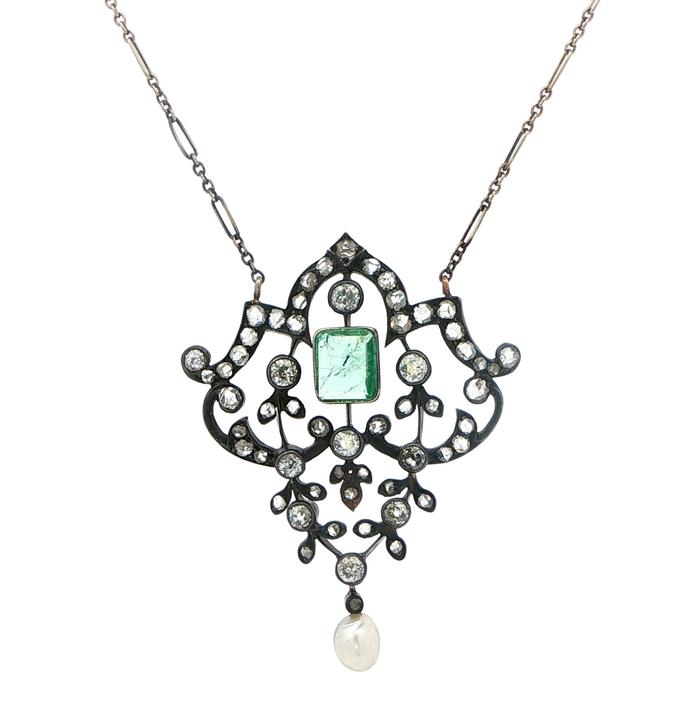 content/products/Estate Piece: Antique Emerald and Diamond and Pearl Necklace in Yellow Gold with Black Antiquing and Sterling Silver (3.00cts TWT)
