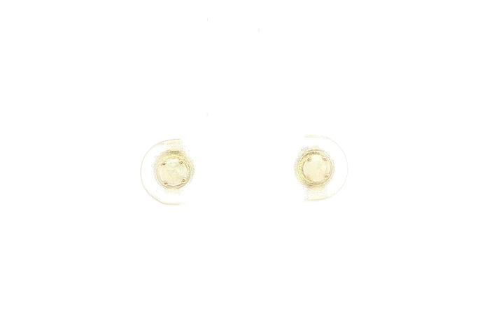 content/products/Opal 5-Prong Stud Earrings in Yellow Gold (0.17cts TWT)