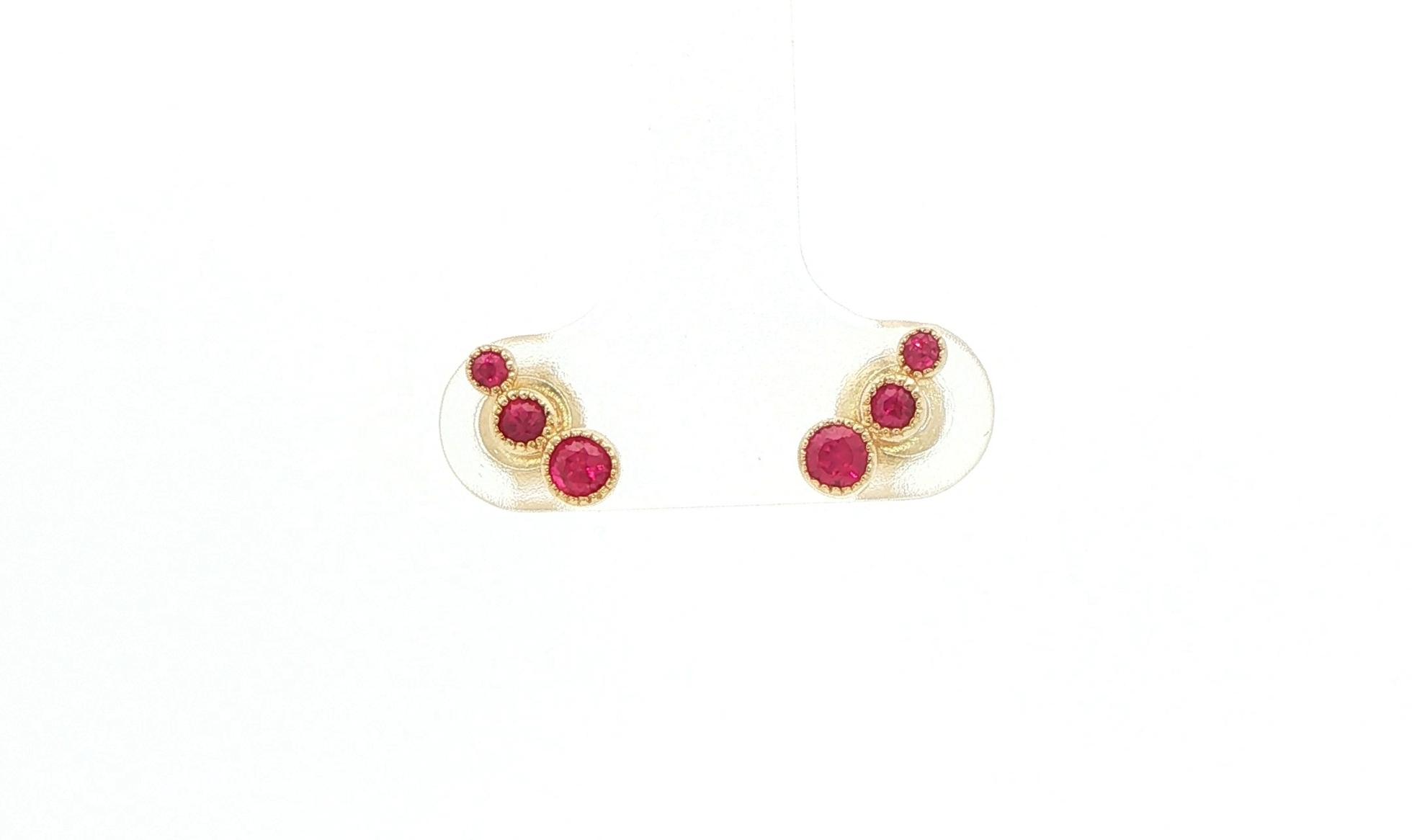 Graduated 3-Stone Ruby Stud Earrings in Yellow Gold (0.40cts TWT)