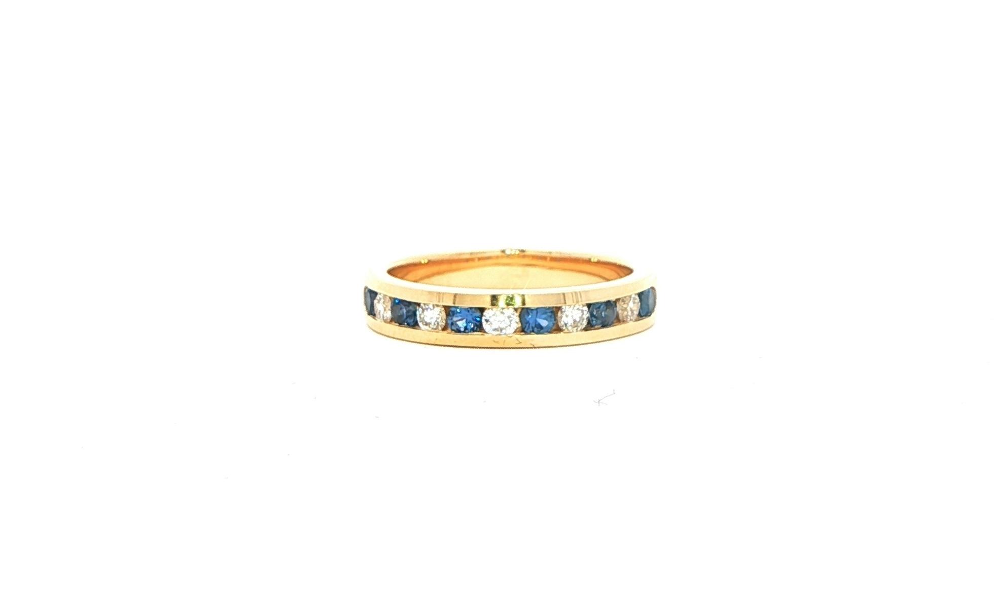 11-Stone Channel-set Alternating Montana Yogo Sapphire and Diamond Ring in Yellow Gold (0.47cts TWT)