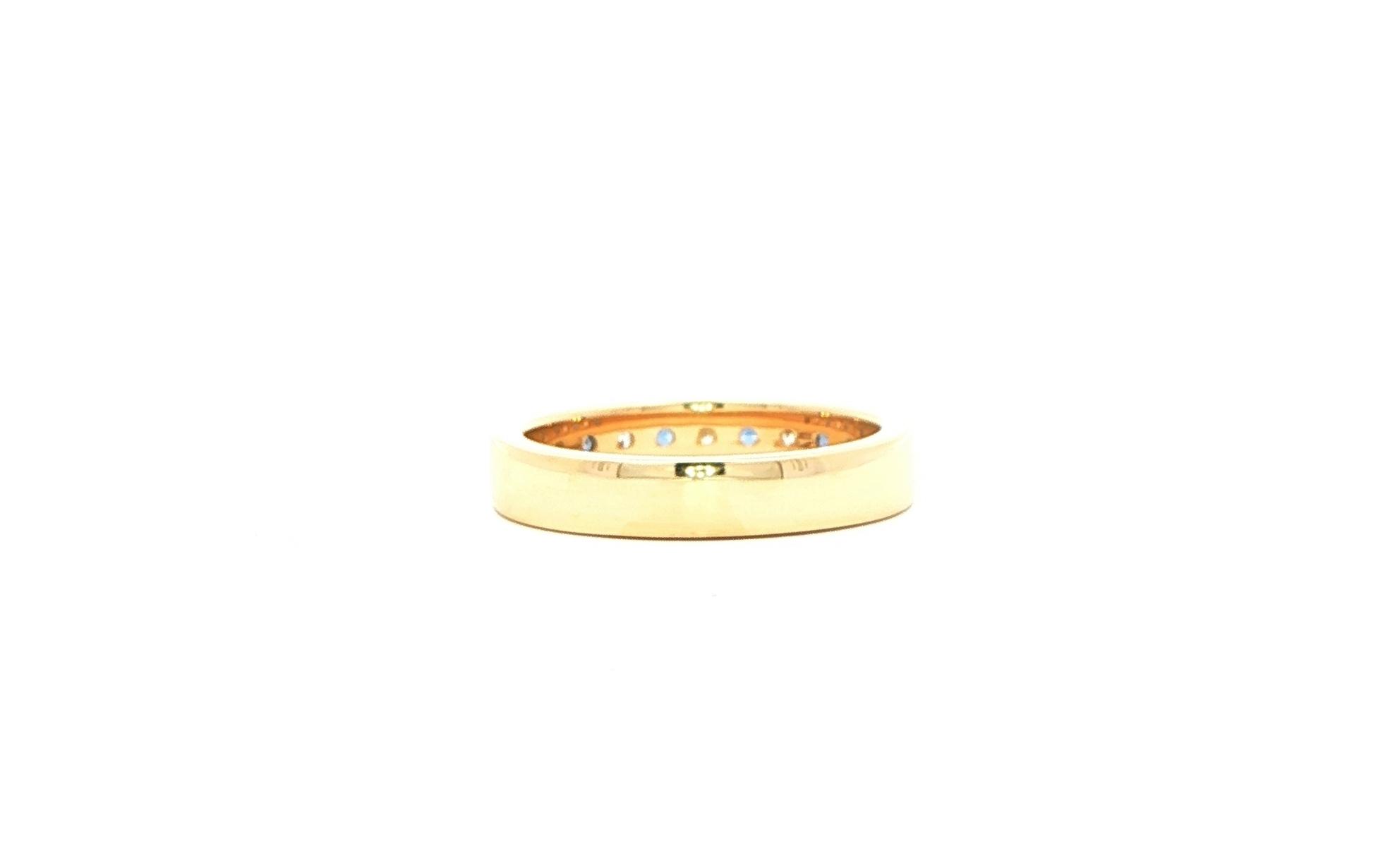 11-Stone Channel-set Alternating Montana Yogo Sapphire and Diamond Ring in Yellow Gold (0.47cts TWT) back