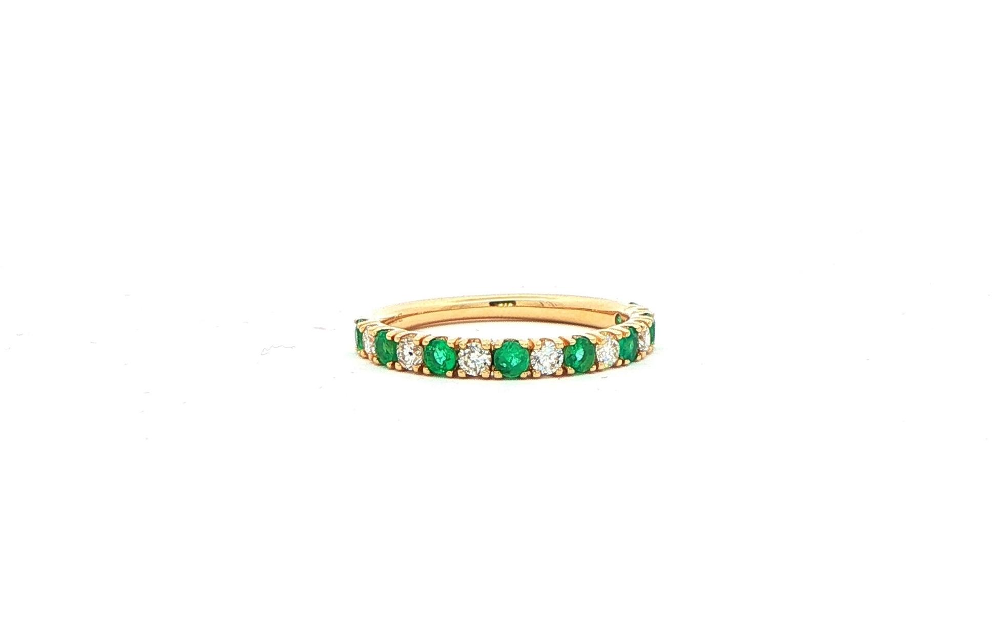 Alternating Emeralds and Diamonds Ring in Yellow Gold (0.76cts TWT)